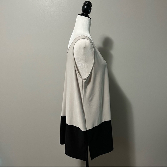 Sympli Color Block Reversible Angle Tank - Picture 8 of 13